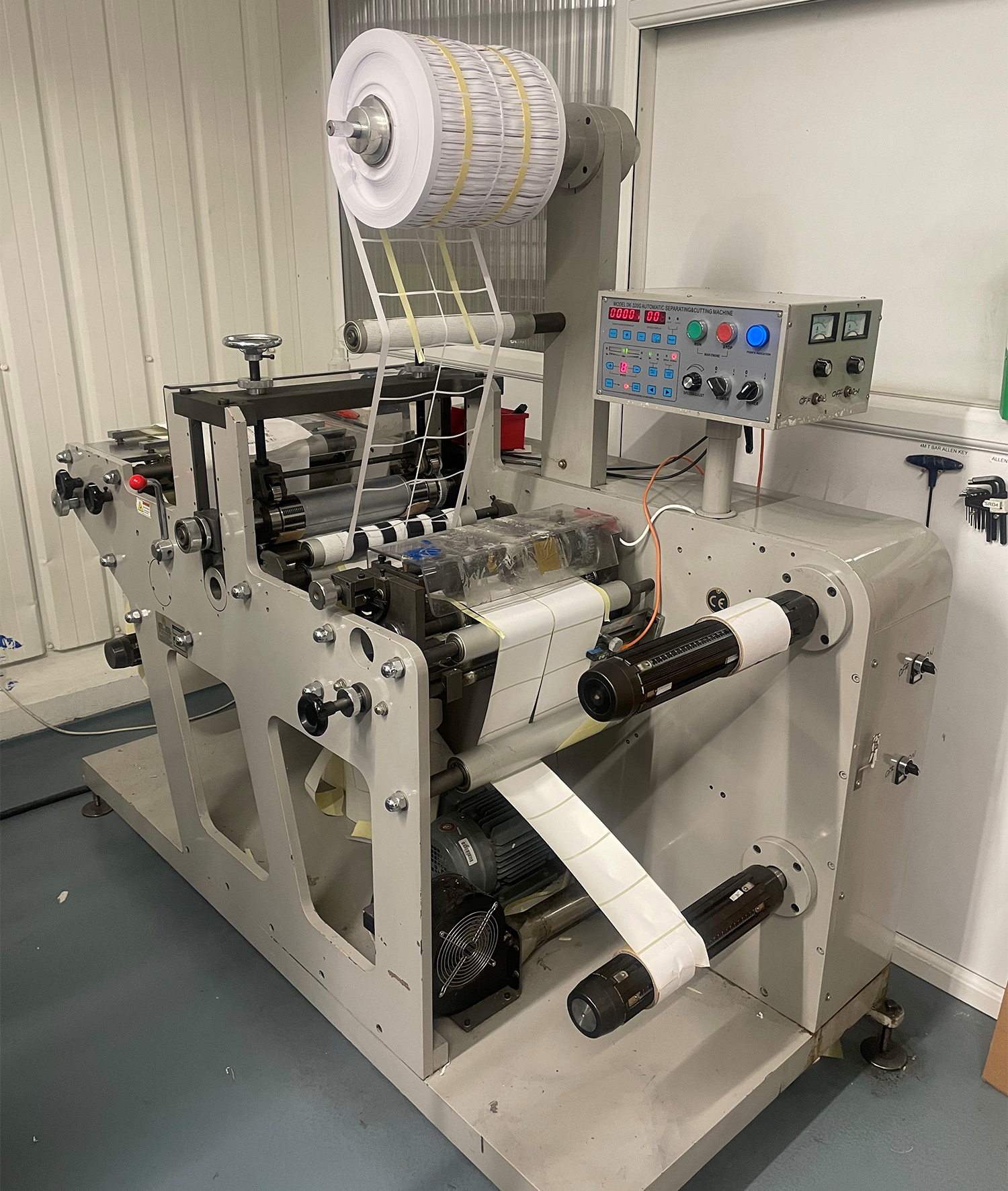 SRD Label Machine